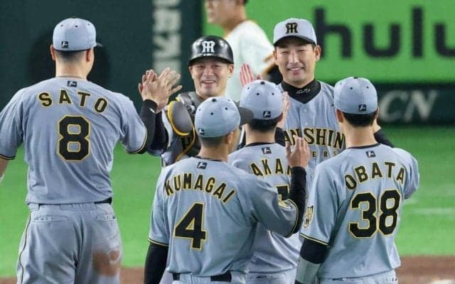 阪神　２２年ぶり巨人戦開幕カード勝ち越しの裏に「攻めの守備」　大胆シフトも作戦は入念準備、異例の甲子園閉鎖で非公開練習も