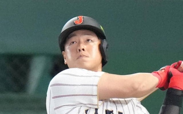 ブルージェイズ岡本和真　ビデオ検証の末２戦連発　日米通算250号　菅野智之との対戦三振と四球