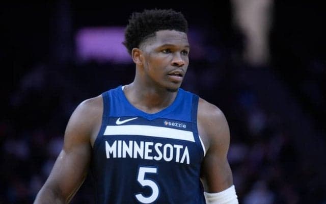 ウルブズの得点源アンソニー・エドワーズが復帰も、先発のマクダニエルズが負傷離脱