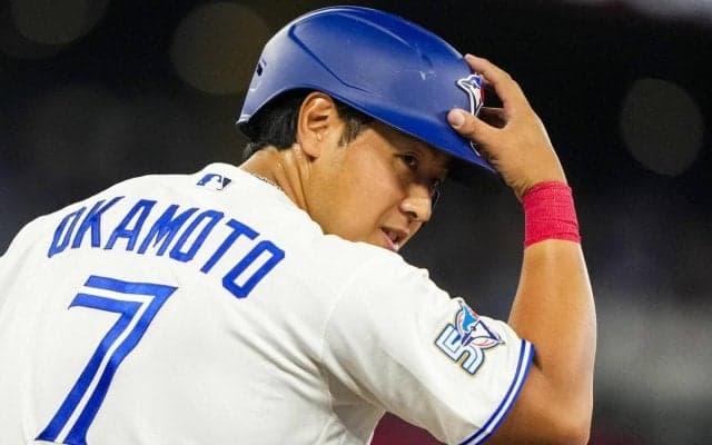 ブルージェイズ岡本和真、２戦連発で日米250号　ビデオ判定で覆る　先輩菅野には１三振１四球