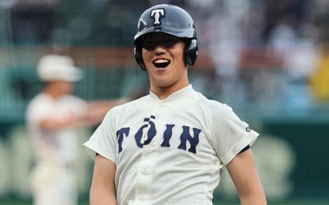 大阪桐蔭が5回終了時点で1点をリード！「おかわりジュニア」が先制打、決勝戦の不敗神話続くか【センバツ】