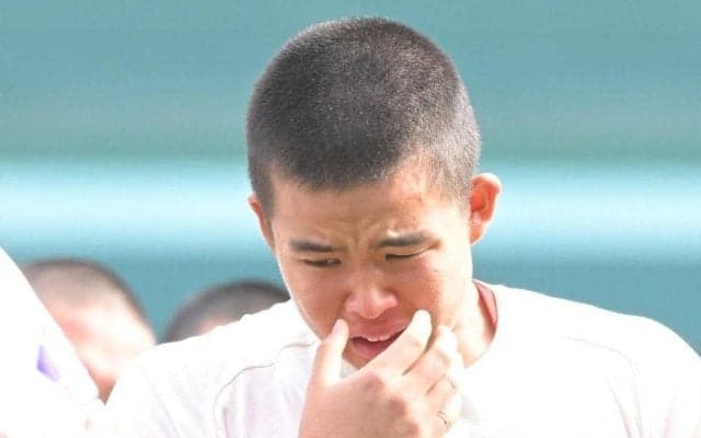 熱投も力尽きた智弁学園エース杉本は涙「まだ自分の実力が足りない。この場ではっきり分からせていただいた」球数制限まで残り３球で降板「最後まで投げたかったですけどルールがあるので」