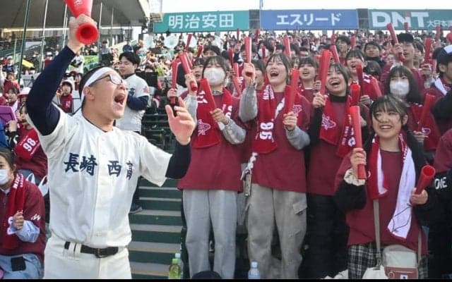 センバツ「応援団賞」最優秀賞に長崎西　体で「NISHI」表現