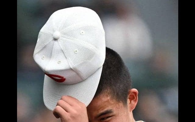 智弁学園エース・杉本は涙　「最後まで投げたかった」　センバツ