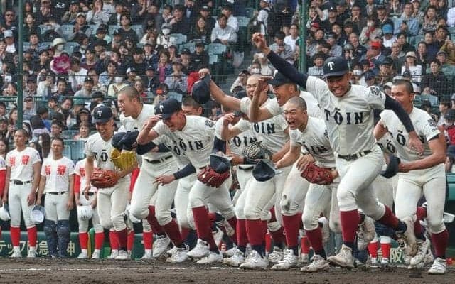 わずか8球目、西谷監督の大胆なサイン　大阪桐蔭に小細工はいらない