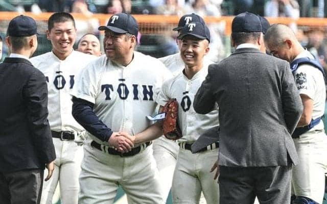「勝って当たり前」の重圧打破　大阪桐蔭の黒川主将「優勝旗重いな」