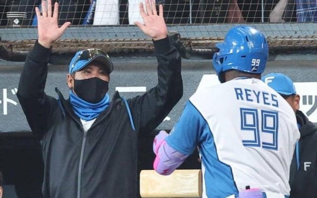日本ハム、パ5球団も及ばぬHR数　本拠地開幕4発で4戦12本塁打、X唖然「打ちすぎて滅」