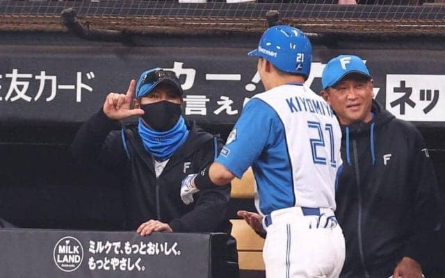 日本ハム・新庄監督「ビックリしましたね」ノーノーの細野を絶賛　快挙直前の清宮幸の失策には「Ｅついてくれ！」も理解示す「守ってる方もたまらんのですよ、これ」