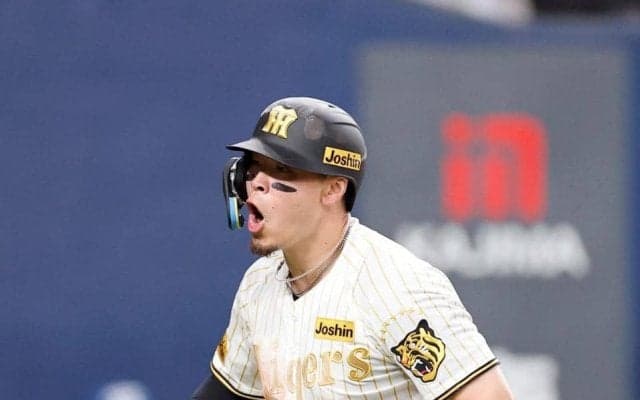 阪神が３連勝　ホーム開幕戦で快勝　佐藤輝が先制二塁打　先発・才木は６回４安打１失点で今季初勝利