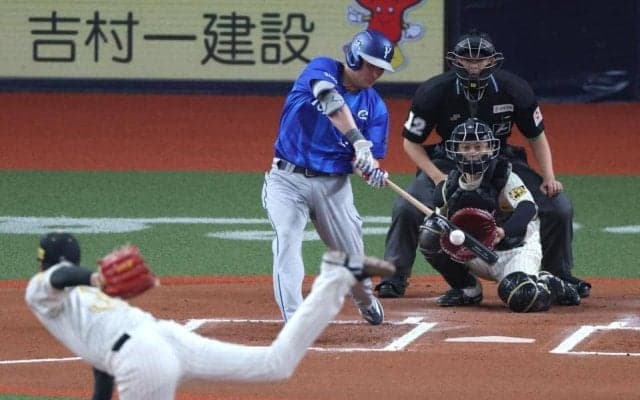 ＤｅＮＡ・筒香　今季１号も空砲…開幕４連敗に「一生懸命、勝とうと全力でやっているのは間違いない」