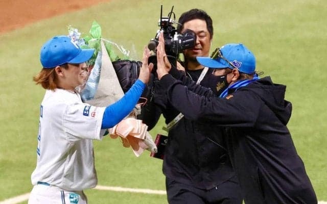 日本ハム・新庄監督　ノーノー達成の細野に「もうビックリ」　快挙直前の清宮幸の失策には「Ｅついてくれ！」と