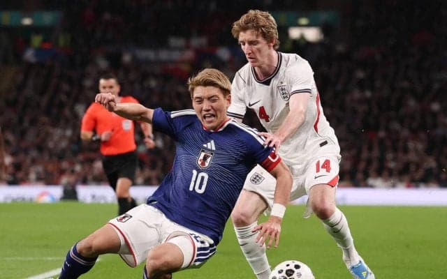 堂安律、主将を務めてイングランドから歴史的勝利に「僕が巻いて負けたと言われるのも嫌なので…」敵地勝利でＷ杯に手応え