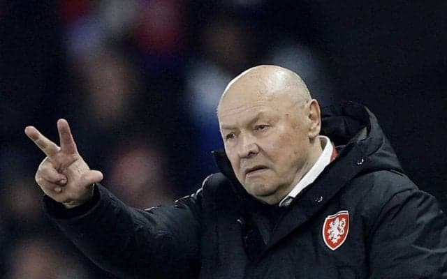 【欧州PO】チェコ20年ぶりW杯！74歳コウベク監督感無量「担ぎ上げられた瞬間、涙が出た」
