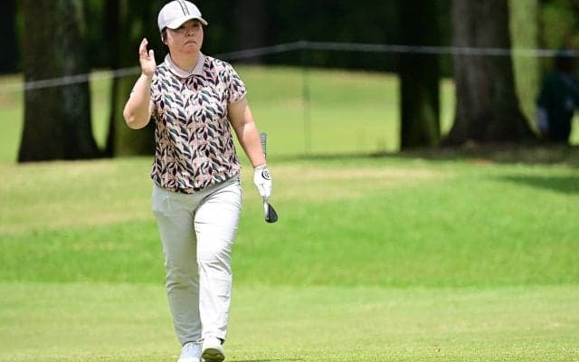 狙いはざっくり「あのへん」で レジェンドは56度のSWだけで寄せてきた／不動裕理コラム