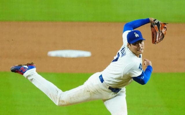 リアル二刀流の大谷翔平が今季初登板で初勝利　打者では36試合連続出塁　ドジャース勝利