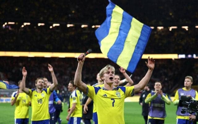 日本とＷ杯対戦のスウェーデン代表主将は祝賀会場に入れず「ビールすら飲めない。信じられない」