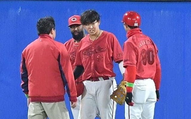広島　ドラ１・平川蓮が右肩肩鎖関節の損傷の診断で離脱　新井監督「レベルとしては軽度」　出場選手登録を抹消、２日からリハビリ開始へ