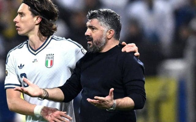 「破壊したのはグラヴィーナ」三度の屈辱…イタリアのW杯予選敗退にファンが怒り心頭「ガットゥーゾもアウトだ」