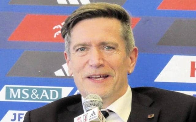 なでしこジャパンに激震　ニールセン監督が電撃退任　３月にアジア杯優勝の直後　佐々木則夫ＮＤ「サッカーに対する指導がぬるいというか、甘い」