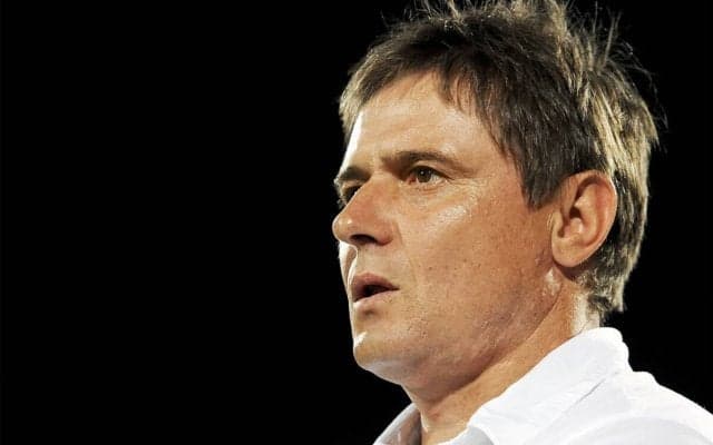 【Ｊリーグ】ストイコビッチは怒りを全身から放っていた　名将オシムと重ねて見えたピクシーの監督論
