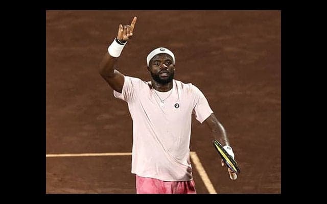  昨年準Vの世界18位 5年連続8強へ 