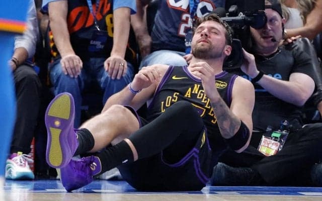 【NBA】ドンチッチ、ハムストリングを痛めて退場……MVPレースに暗雲、受賞資格の「出場65試合以上」に届かない可能性も