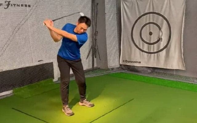 ゴルフスイングを変える！シャローイングは肩甲骨の動きで決まる！