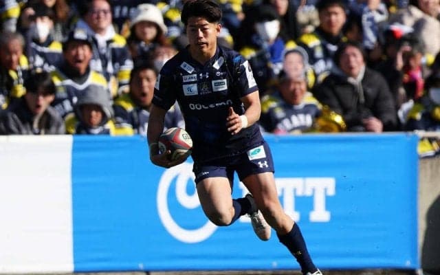 泰然自若のウイング。積み重ねた時間が、再びグラウンドで花開く