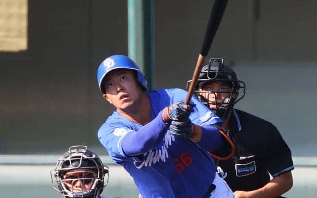 中日26歳外野手は打線強化に「うってつけじゃないか」竜党注目、右のロマン砲、豪快アーチにくぎづけ「今こそ1軍で見たい！」