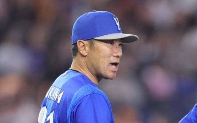 ＤｅＮＡ・相川監督の珍シーンに解説者も反応「あまり見たことがない。優しい監督さんですね」