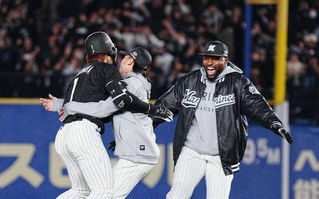 【ロッテ】サヨナラ勝ちで連敗阻止、９回藤原恭大が殊勲の２点二塁打「大きな声援が後押しに」