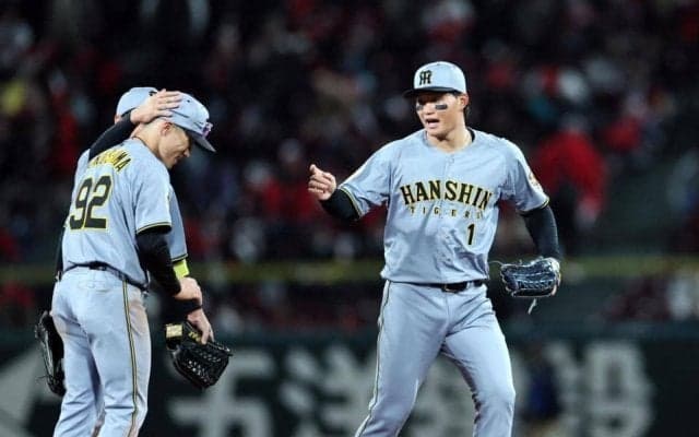 阪神快勝　２連勝で貯金３　森下が攻守に大暴れ４安打３打点　村上は７回１失点で初勝利