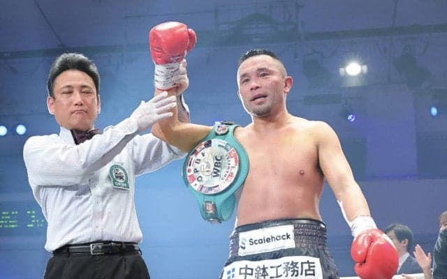 【ボクシング】東洋太平洋Ｓウエルター級王者・緑川創が７回ＴＫＯ防衛　５回にダウン応酬「初防衛戦は一筋縄ではいかない」