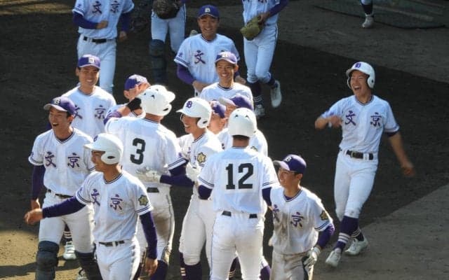 文京打線が3発快勝！指揮官も秋鍛え上げた打線に手応え【東京都】