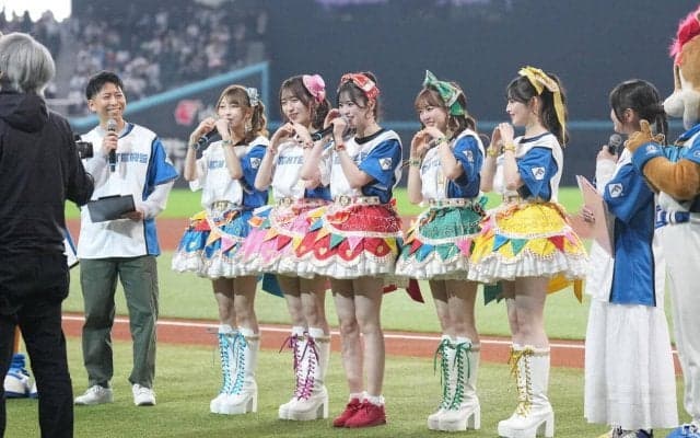 【日本ハム】「超ときめき♡宣伝部」“最上級にかわいい”投球を披露　きつねダンスにも登場予定