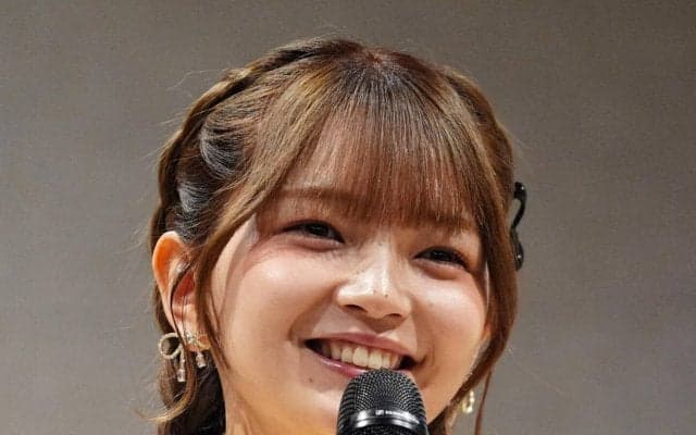 【阪神】「ドラ１立石正広の推し」タレント福留光帆が始球式で“スライド登板”