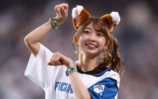 超ときめき♡宣伝部がきつねダンス　場内を盛り上げる