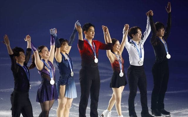 「ミラノの感動をもう一度」坂本花織、りくりゅう、鍵山優真らの演技にファン熱狂【スターズ・オン・アイス】