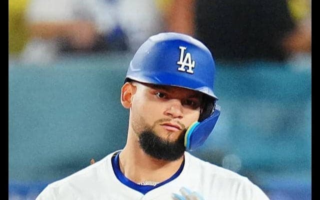 恐怖の７番のドジャース・パヘスが３ラン「今年のドジャース打線の厚みはすごい」NHK解説者