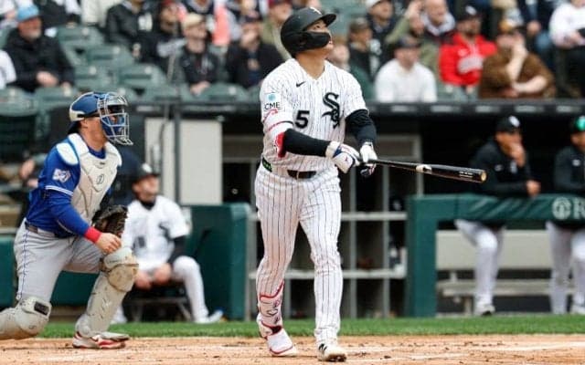 村上宗隆は「新オオタニだ」　8戦4HRに“最大級”の賛辞…米笑顔「こいつは本物になる」