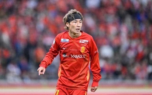 ｢ロンドンからのパワー届いてました！｣J1名古屋FW山岸祐也の2得点は愛妻パワーのおかげ!?｢ちゃんとインタビューの画面になっているのが素晴らしい(笑)｣