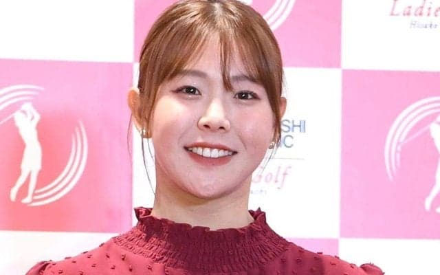 人気女子ゴルファー「鼻のアレルギー手術レビュー」とＸに連続投稿　オフに入院、後２分のベッドの上の写真も　「最初辛かったけどやって良かった」と感想