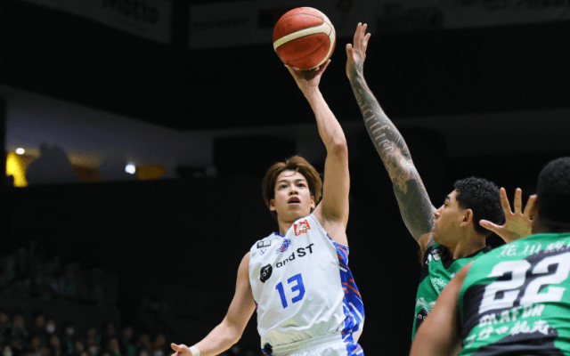 茨城の中村功平が右膝外側半月板損傷…全治4から5ヶ月で今季絶望の診断