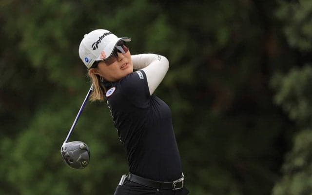 高橋彩華がツアー3勝目 最終ホールの劇的イーグルで追いつきプレーオフ制す