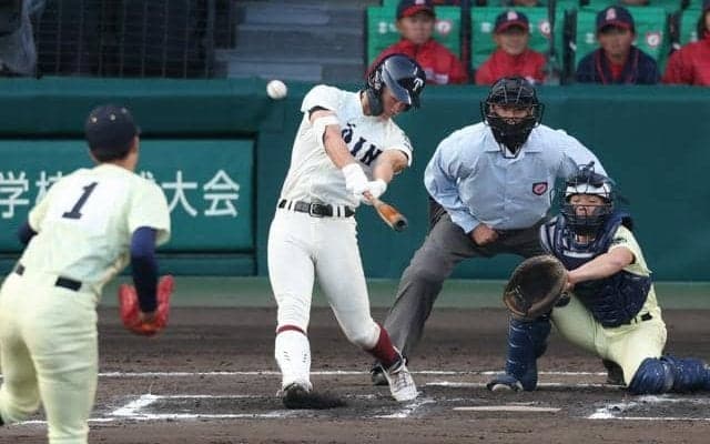 大阪桐蔭の強さを象徴した走塁コーチの動き　行動基準は「日本一」