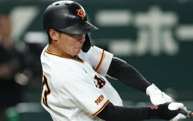 巨人が平山功太の支配下契約を発表　今季チームのオープン戦１号を放った若武者「７月までに絶対に支配下選手になりたいと思っていた」と決意新た