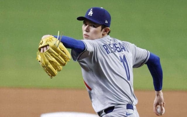 佐々木朗希、三回に逆転２ラン浴びる　四球後に痛恨１球　大谷翔平の２号先制ソロ直後　四回にも３ラン被弾し６失点