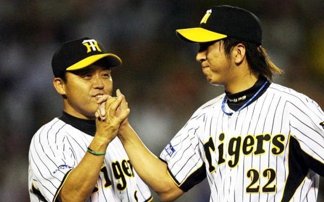 【プロ野球】「もう長いイニングはあかん。おまえはうしろで...」 岡田彰布が明かす藤川球児の転機とJFK誕生の真実