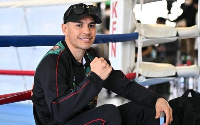 【ボクシング】元２階級制覇王者エストラダ「はっきりした形で勝つ」那須川天心と挑戦者決定戦