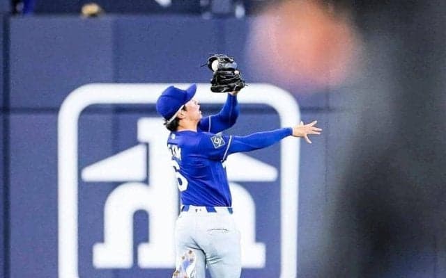 ドジャース　クラインが思わず頭を抱えたキム・ヘソンの美技　ベッツ負傷で巡ってきた初スタメンでマルチ安打３出塁　存在感示す